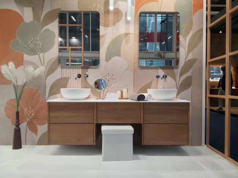 Composizione top e doppio lavabo d'appoggio al Cersaie 2026